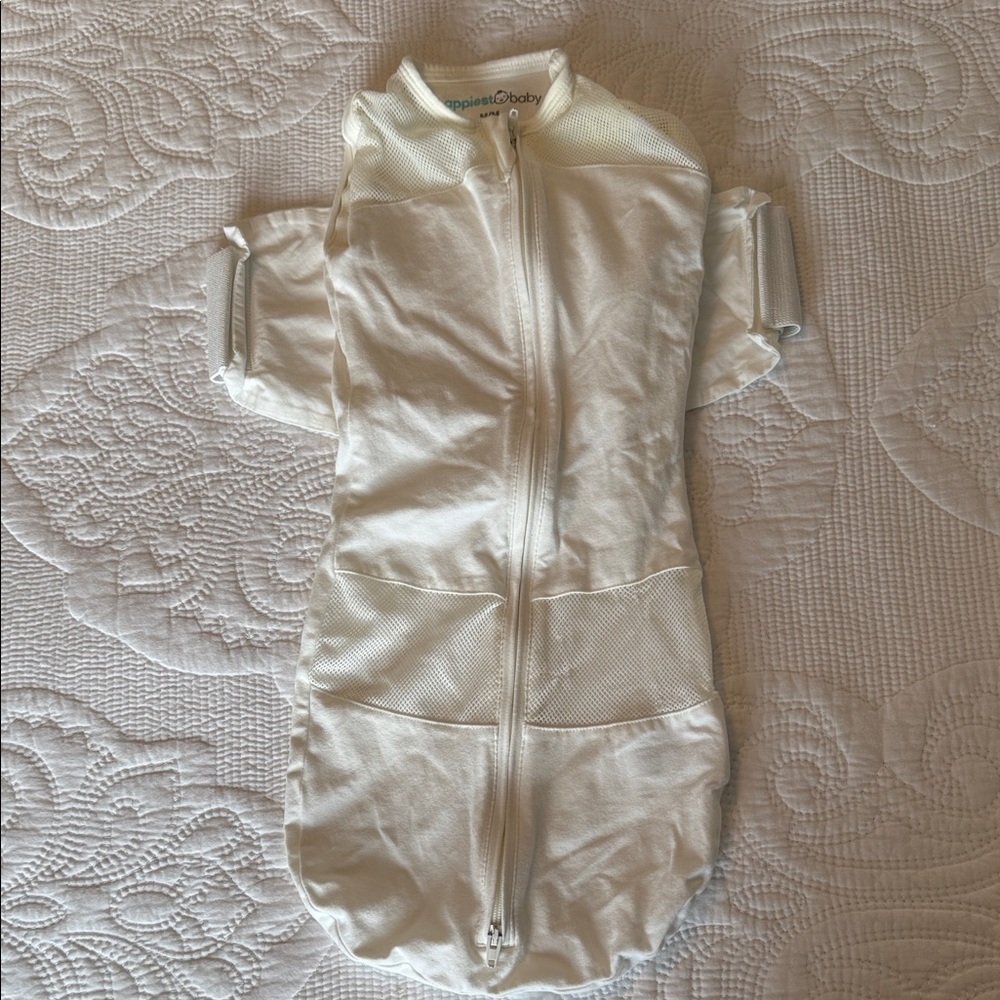 Cozy baby swaddle for Snoo bed